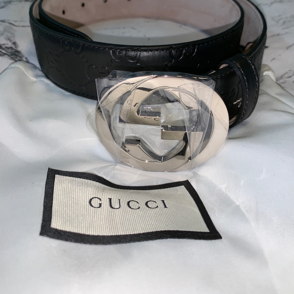 Authentic Signature Gucci Belt